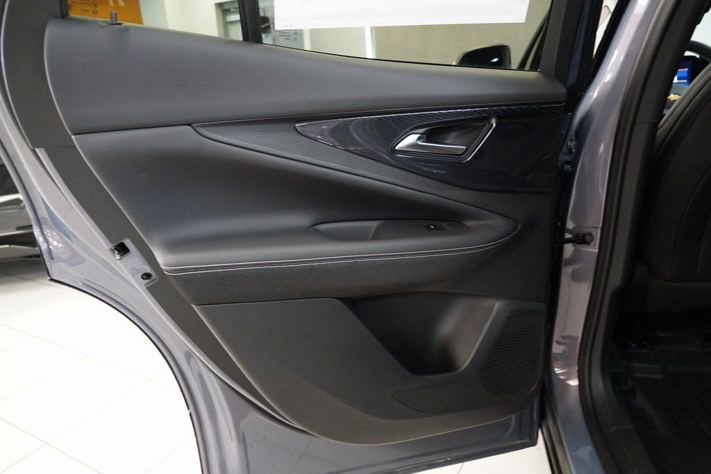 New 2025 Chevrolet Blazer EV LT AWD/4WD image 15