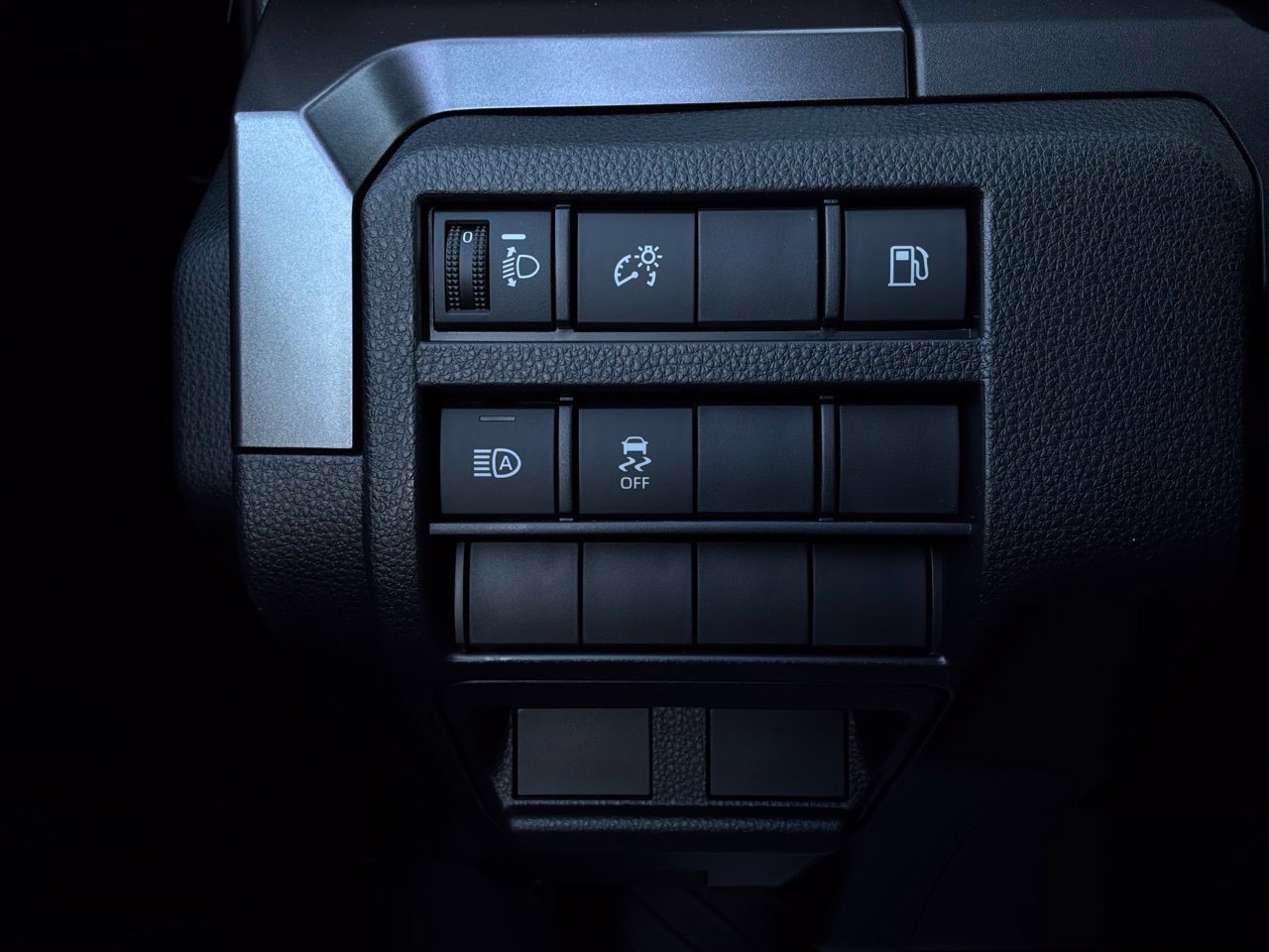 New 2026 Toyota 4Runner SR5 AWD/4WD image 23