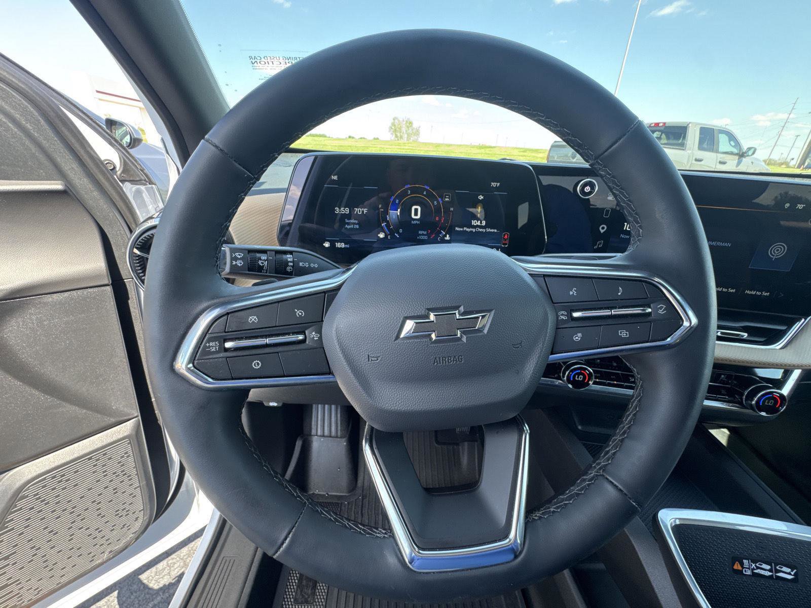 Used 2026 Chevrolet Equinox ACTIV w/ Convenience Package III FWD image 20