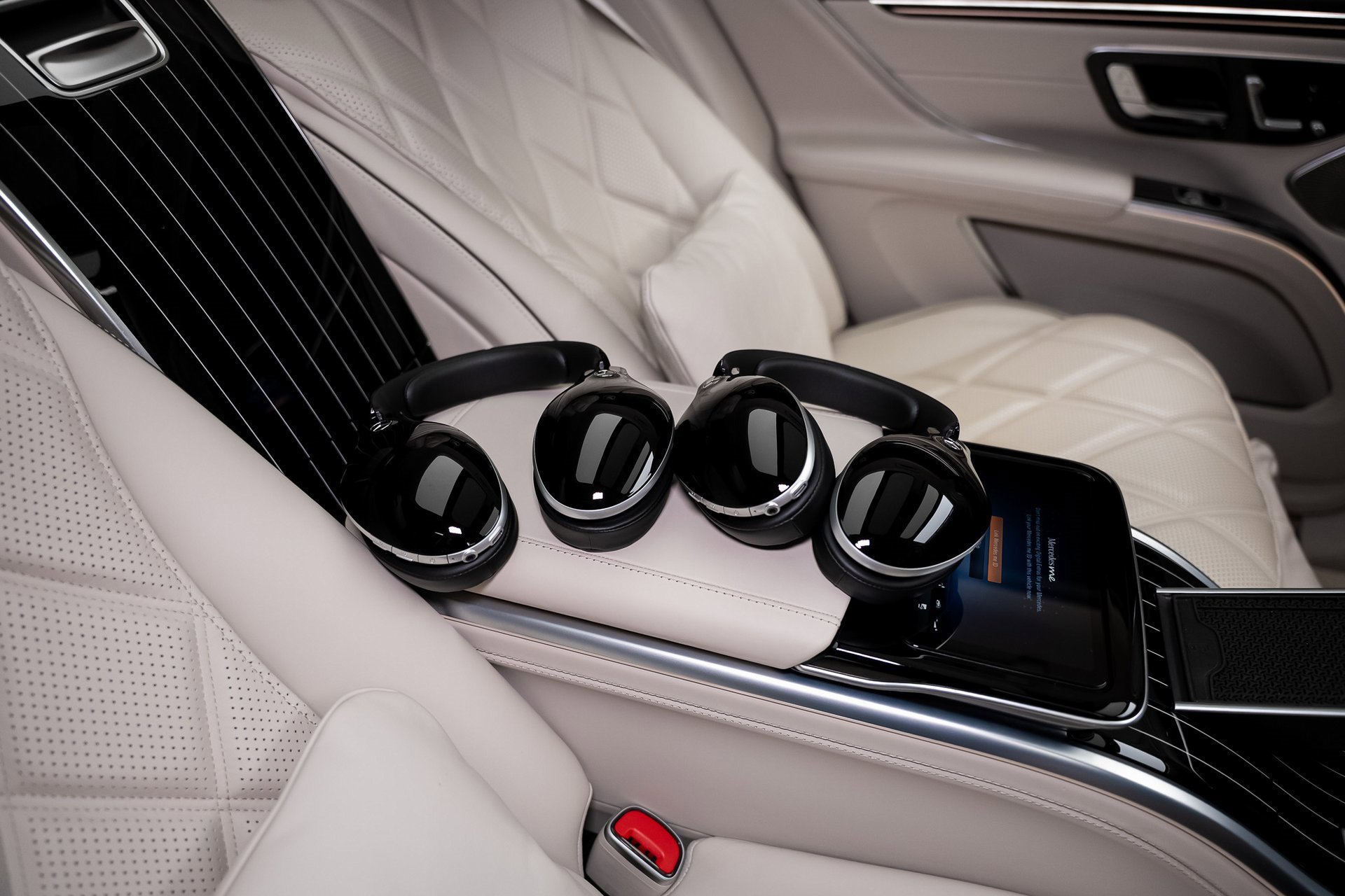 Used 2024 Mercedes-Benz Maybach EQS 680 4MATIC image 74