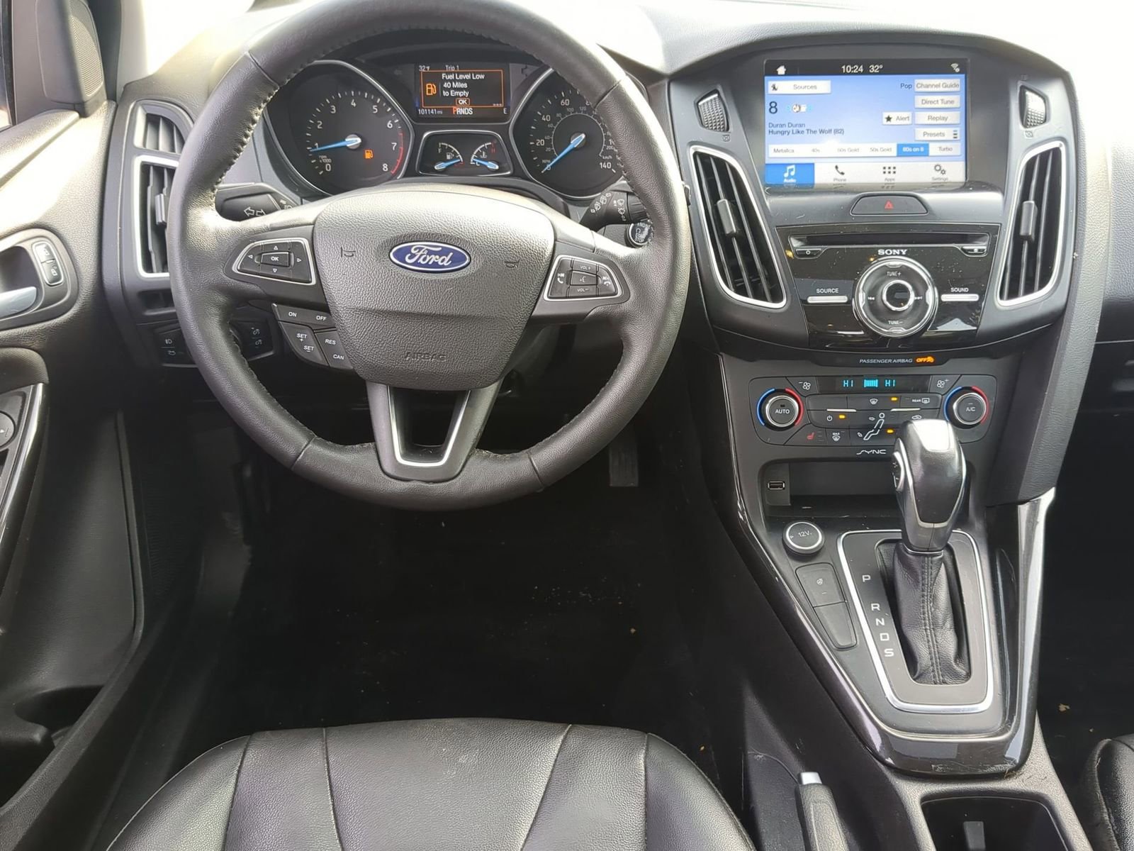 Used 2017 Ford Focus Titanium image 26
