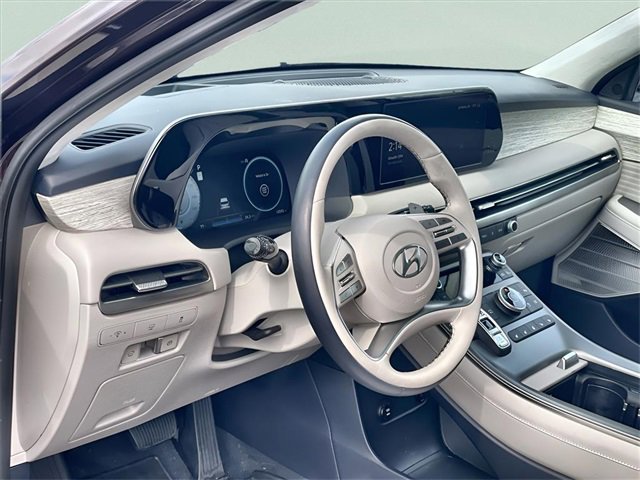 Used 2025 Hyundai Palisade Calligraphy image 12