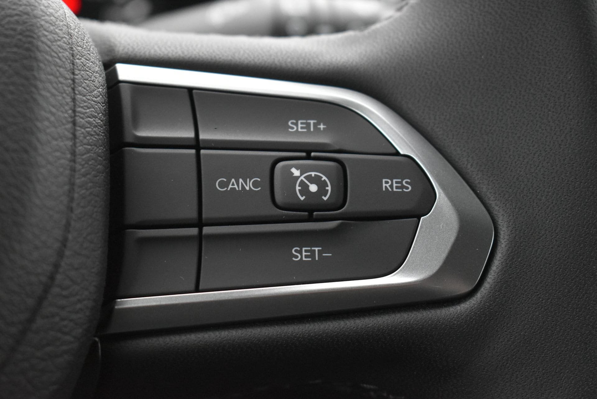New 2026 Jeep Compass Latitude AWD/4WD image 21