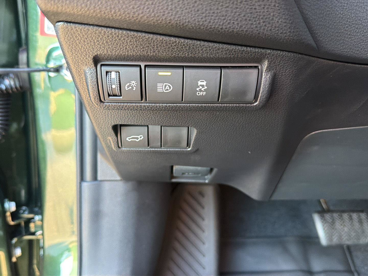 New 2026 Toyota Corolla Cross XLE AWD/4WD image 19