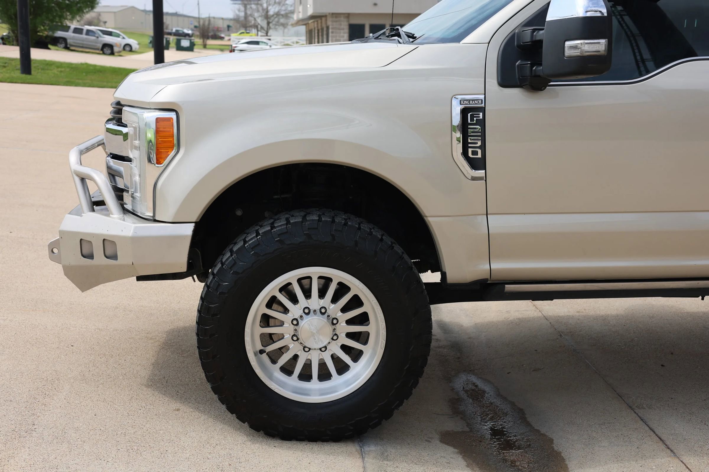 Used 2017 Ford F250 King Ranch w/ King Ranch Ultimate Package image 11