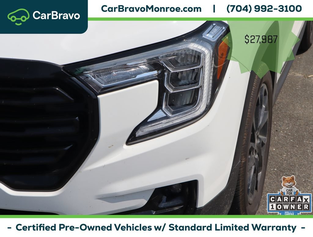 Certified 2024 GMC Terrain SLT w/ Infotainment Package II FWD image 11