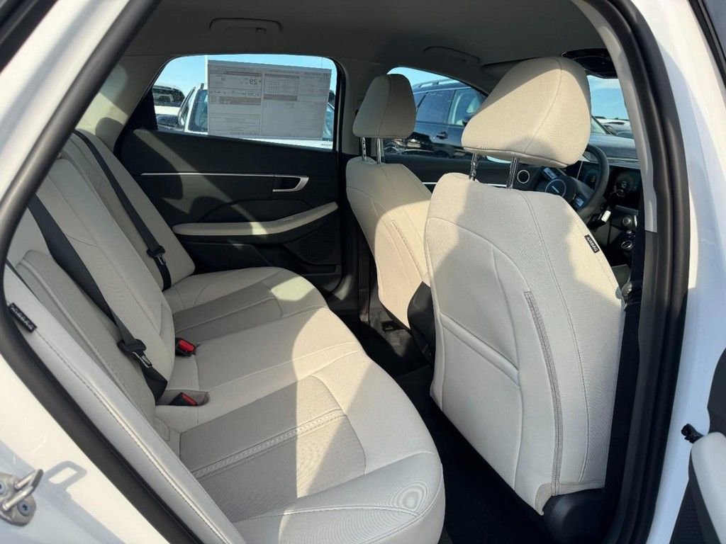 New 2026 Hyundai Sonata SEL FWD image 5