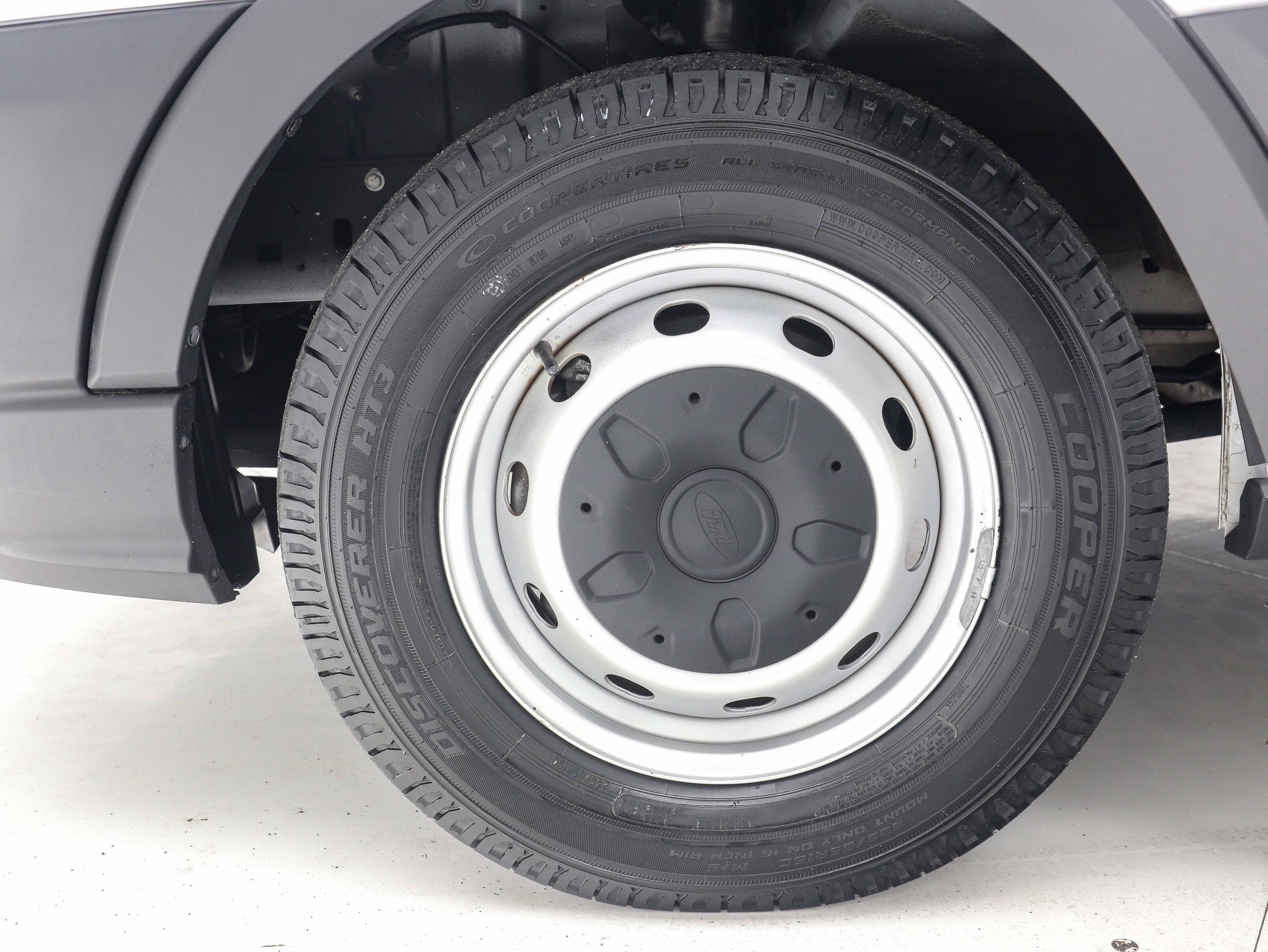 Used 2021 Ford Transit 150 XL image 28