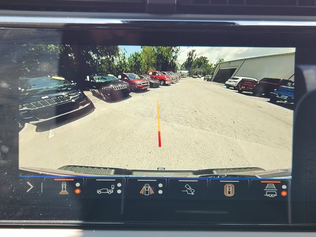 Used 2026 GMC Sierra 2500 AT4X AWD/4WD image 25