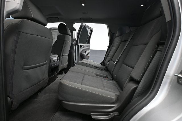Used 2020 GMC Yukon SLE w/ SLE Value Package AWD/4WD image 32