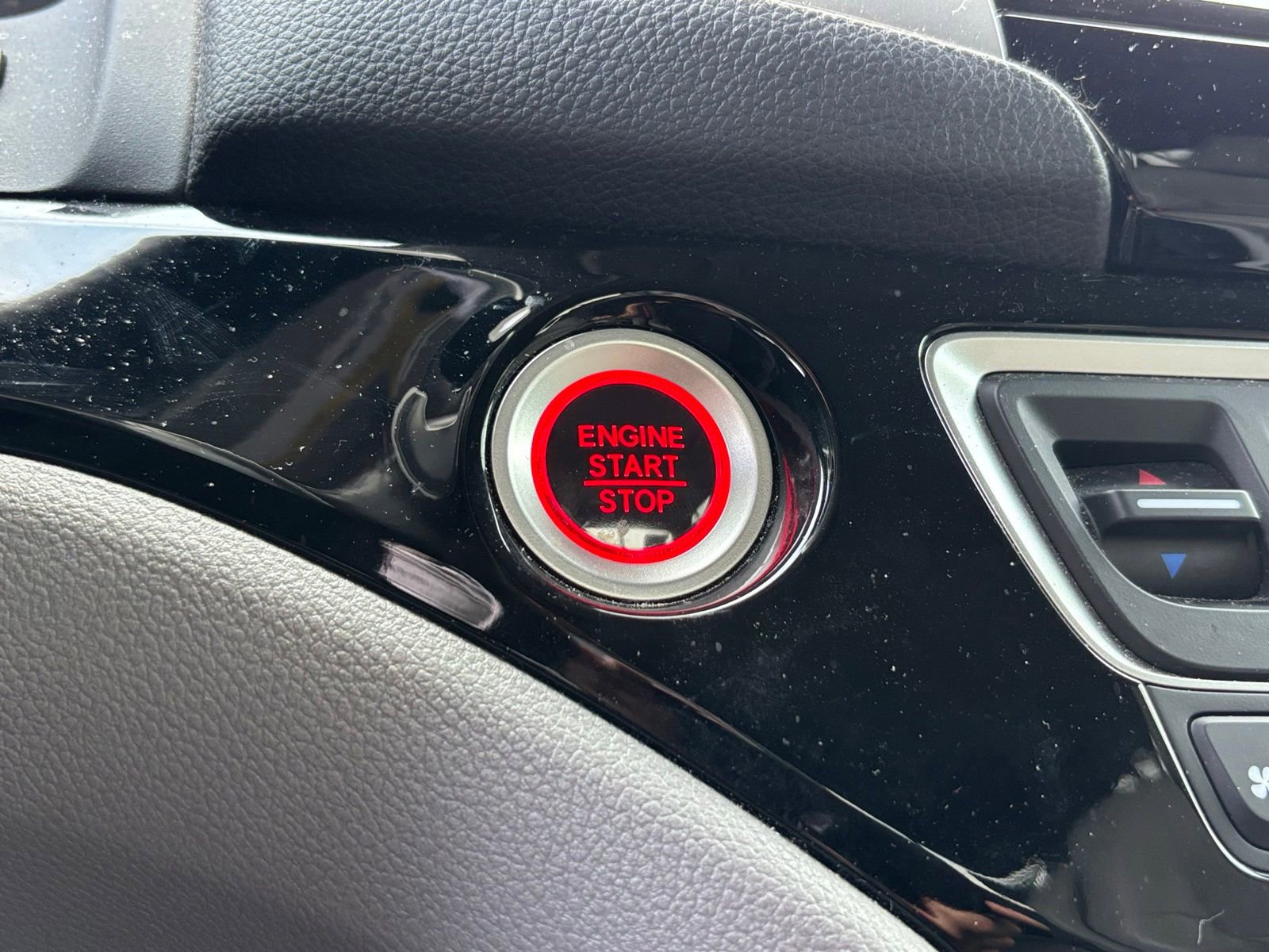Used 2020 Honda Ridgeline RTL-E image 8