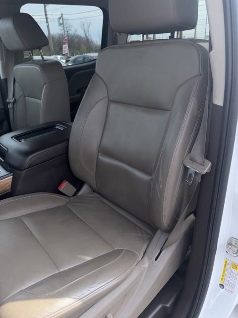 Used 2016 Chevrolet Silverado 2500 LTZ image 12