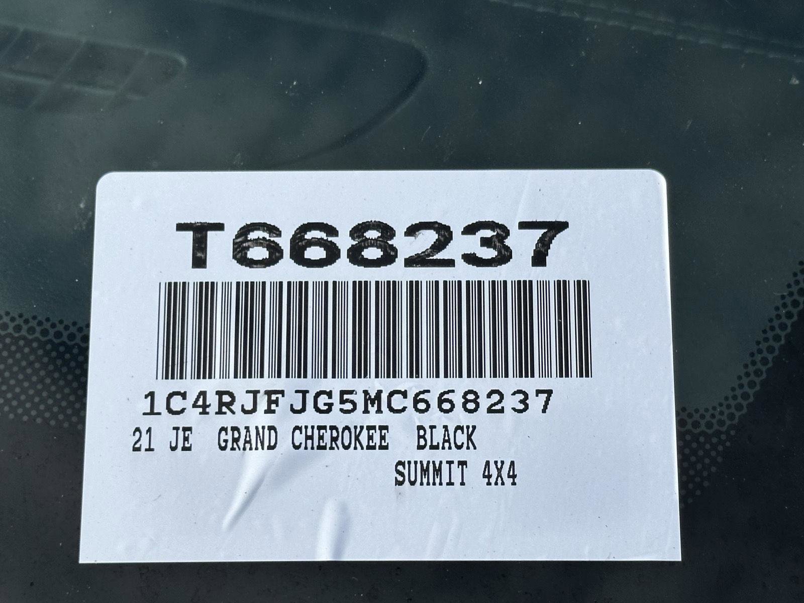 Used 2021 Jeep Grand Cherokee Summit image 14