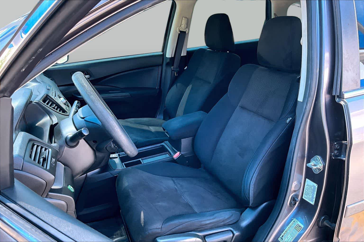 Used 2015 Honda CR-V LX image 8