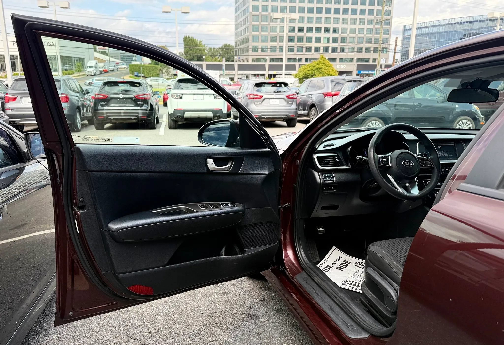 Used 2019 Kia Optima LX FWD image 9