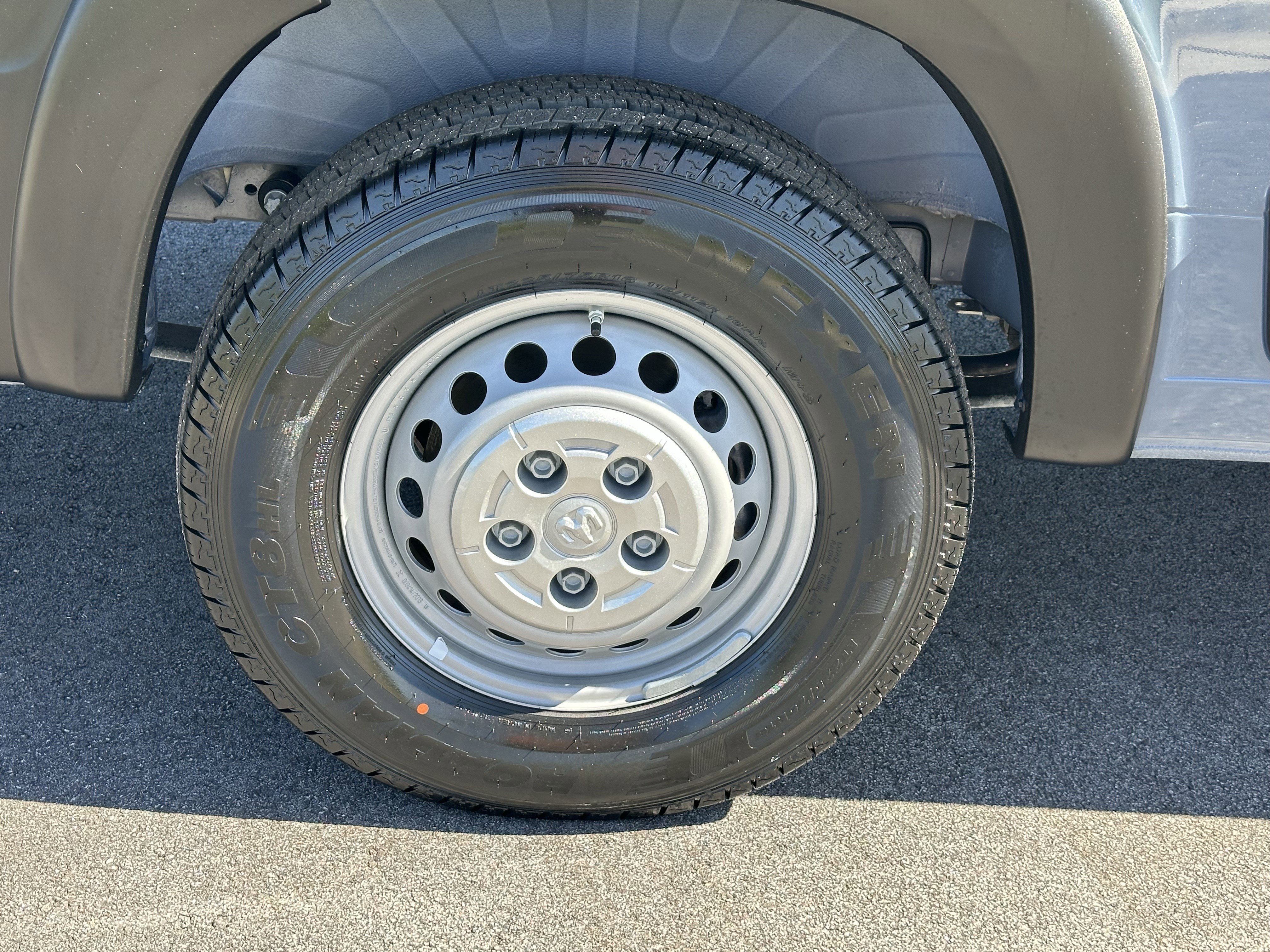 Used 2024 RAM ProMaster 3500 image 18