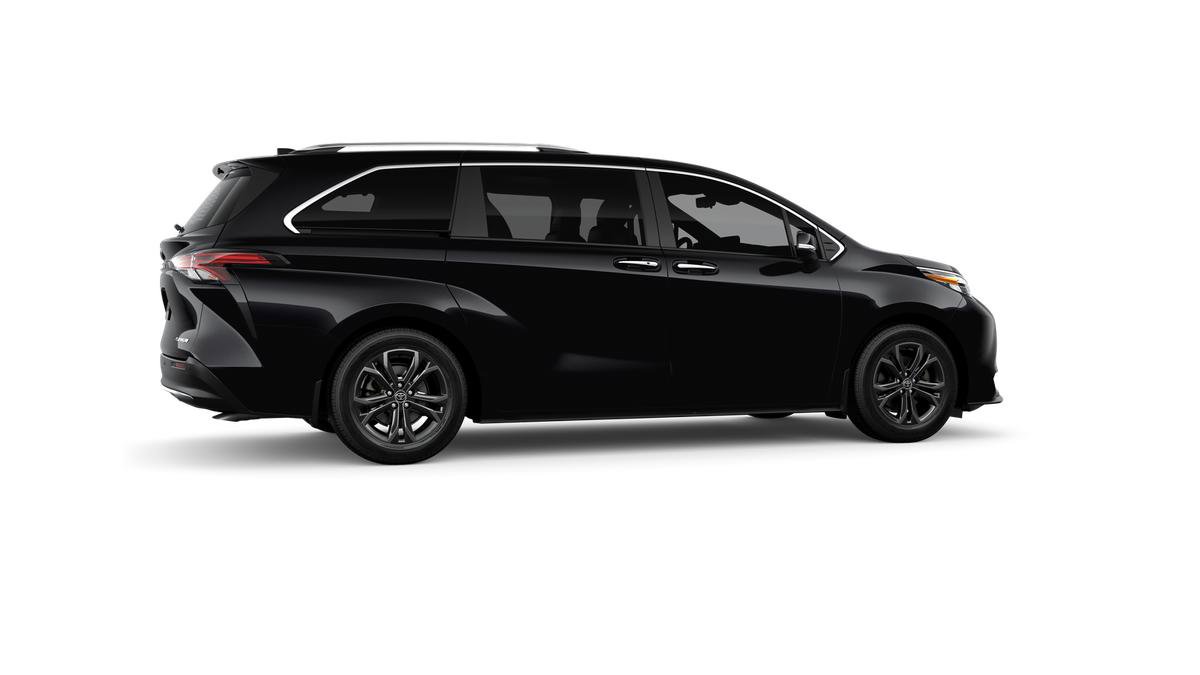 New 2026 Toyota Sienna Platinum AWD/4WD image 11