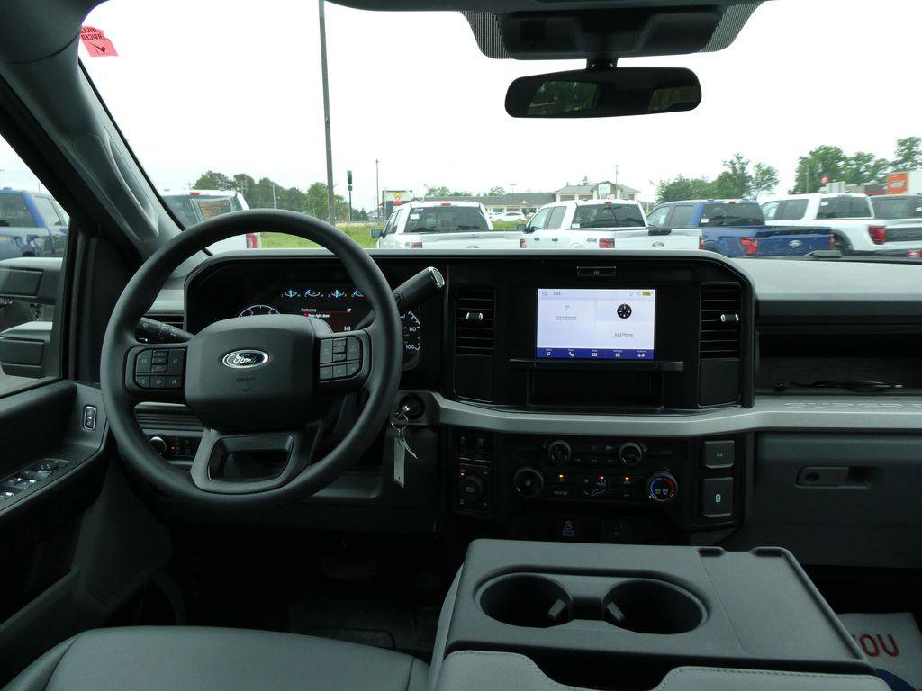 New 2026 Ford F250 XL w/ XL Off-Road Package AWD/4WD image 15