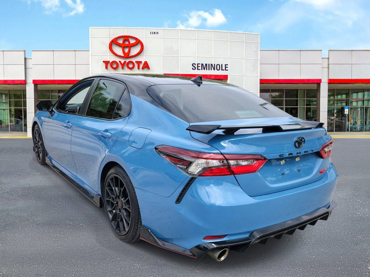 Used 2022 Toyota Camry TRD w/ TRD Package w/JBL Audio image 4