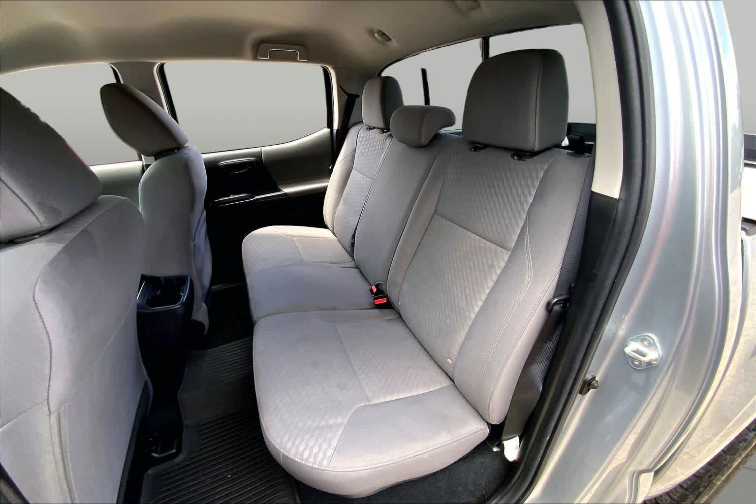 Used 2023 Toyota Tacoma SR AWD/4WD image 20