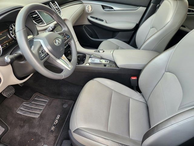 Used 2023 INFINITI QX50 Luxe image 4