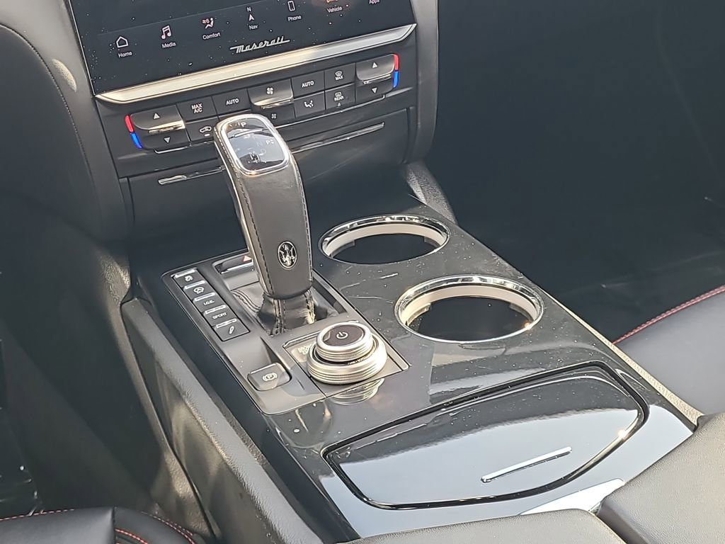 Used 2021 Maserati Quattroporte S RWD image 15