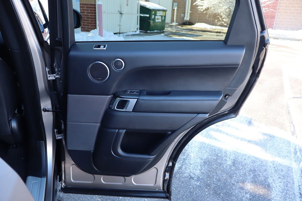 Used 2021 Land Rover Range Rover Sport HSE Dynamic image 25