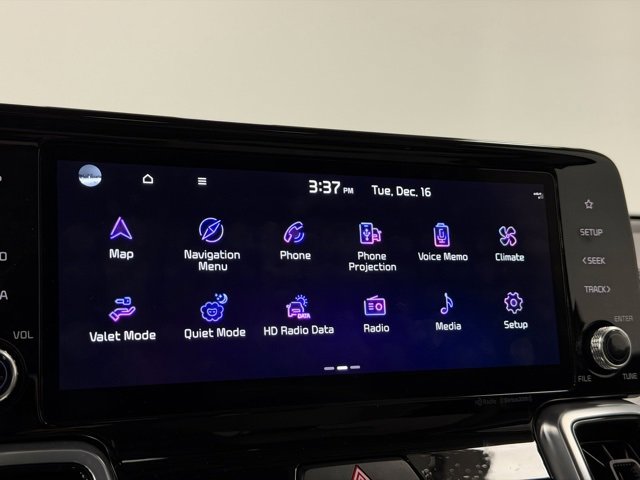 Used 2023 Kia Sorento SX image 17