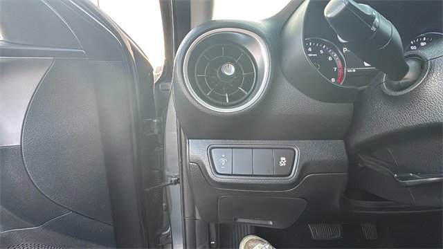Used 2024 Kia Forte LXS image 10