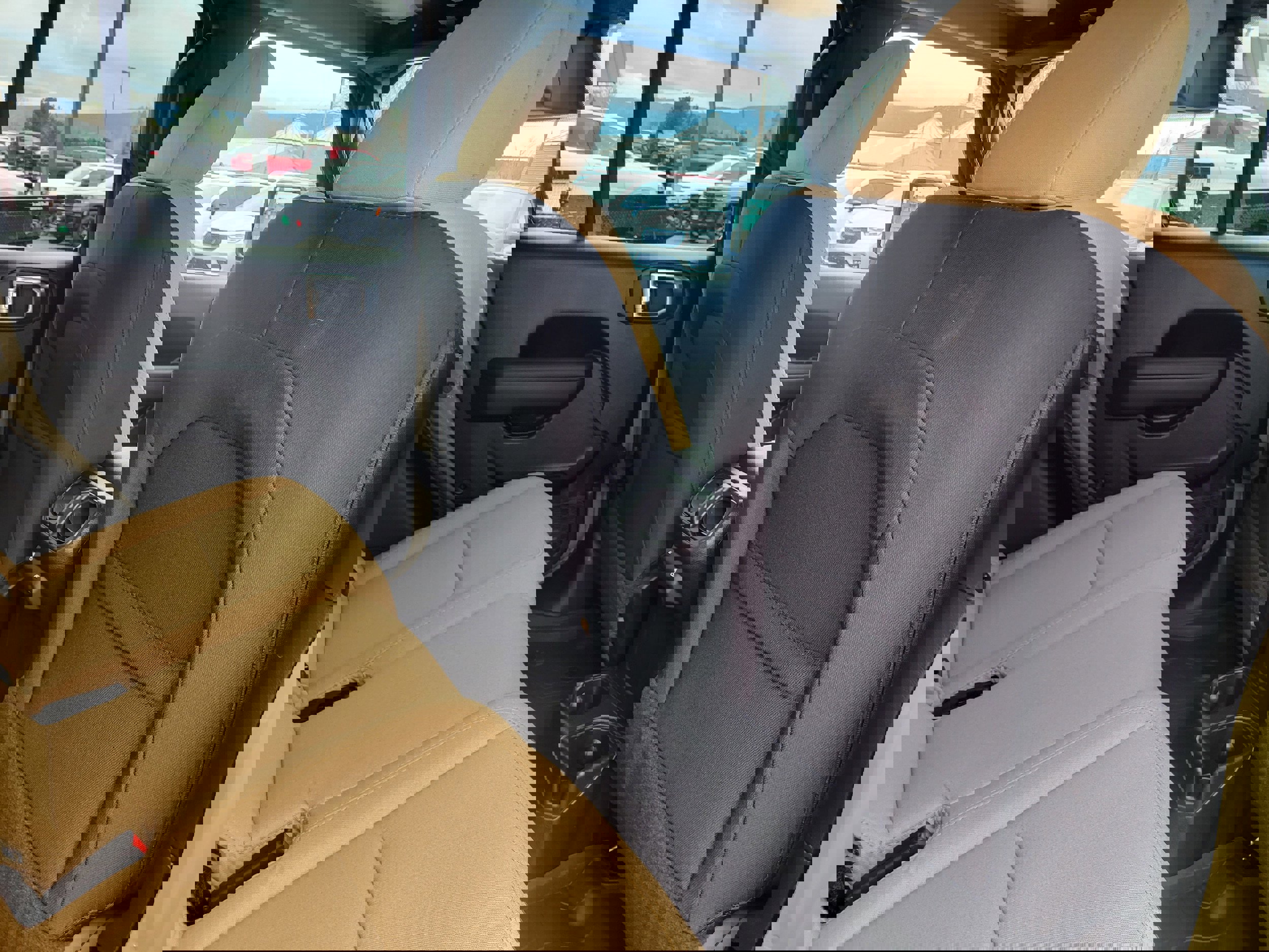 New 2026 Jeep Gladiator Sport image 17