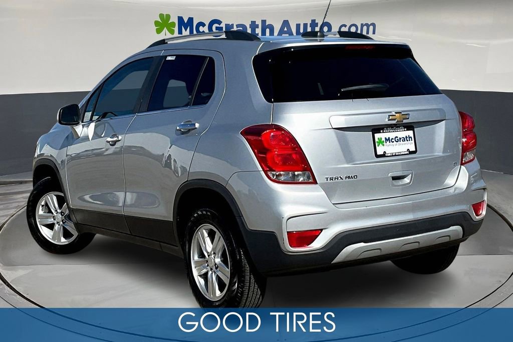 Used 2018 Chevrolet Trax LT w/ LT Convenience Package image 4