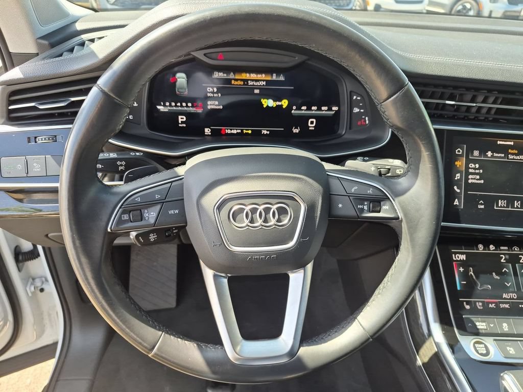 Used 2023 Audi Q7 2.0T Premium Plus w/ Premium Plus Package AWD/4WD image 12