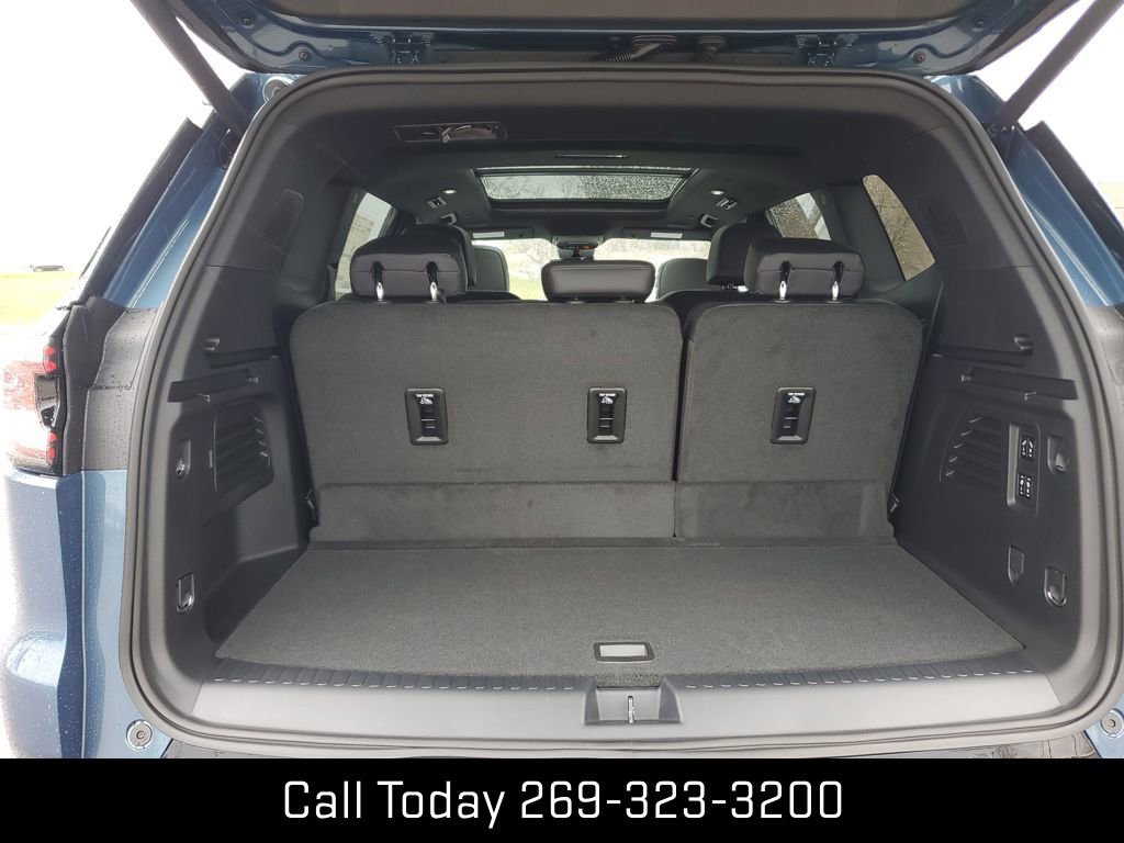 New 2026 GMC Acadia Denali w/ Super Cruise Package image 29