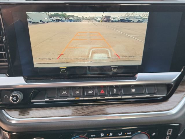 Used 2023 Chevrolet Silverado 1500 LT AWD/4WD image 17