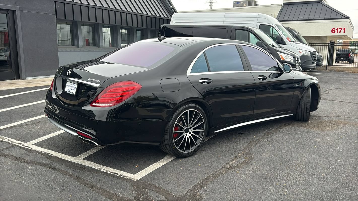 Used 2015 Mercedes-Benz S 63 AMG 4MATIC Sedan image 3