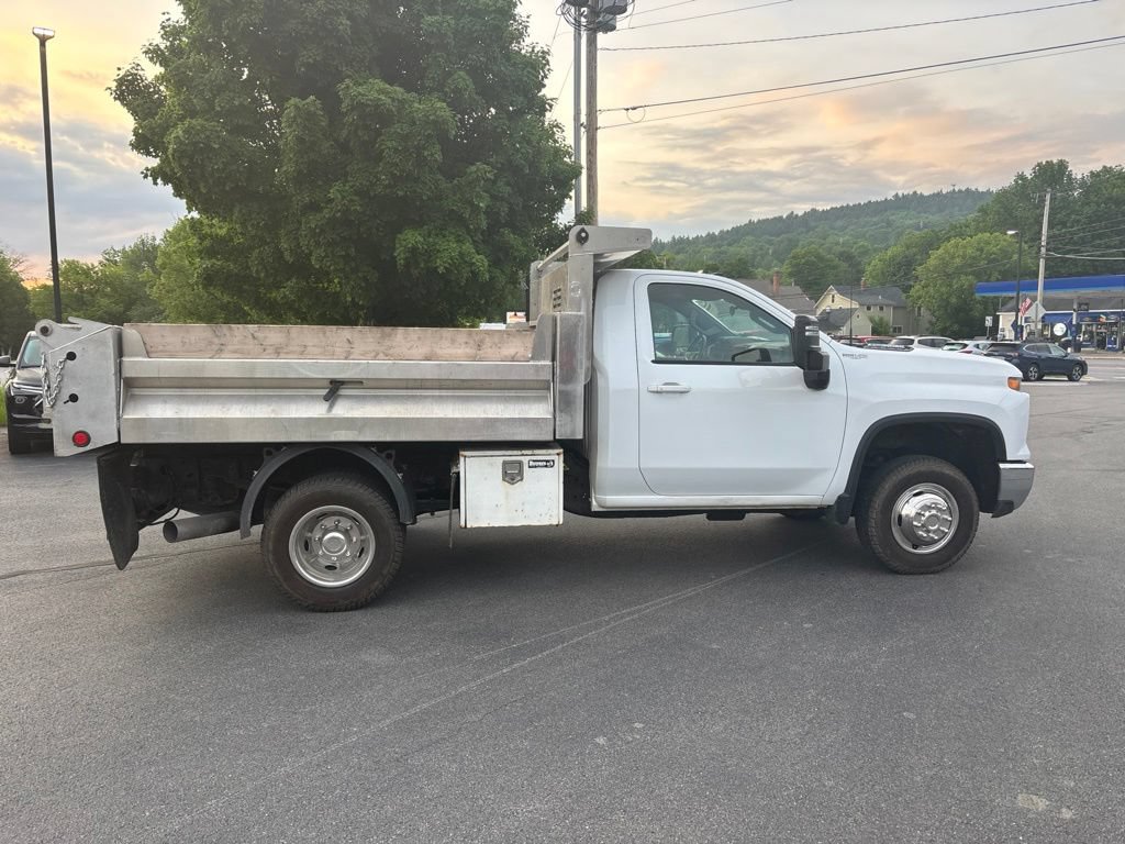 Used 2024 Chevrolet Silverado 3500 LT w/ Convenience Package AWD/4WD image 6