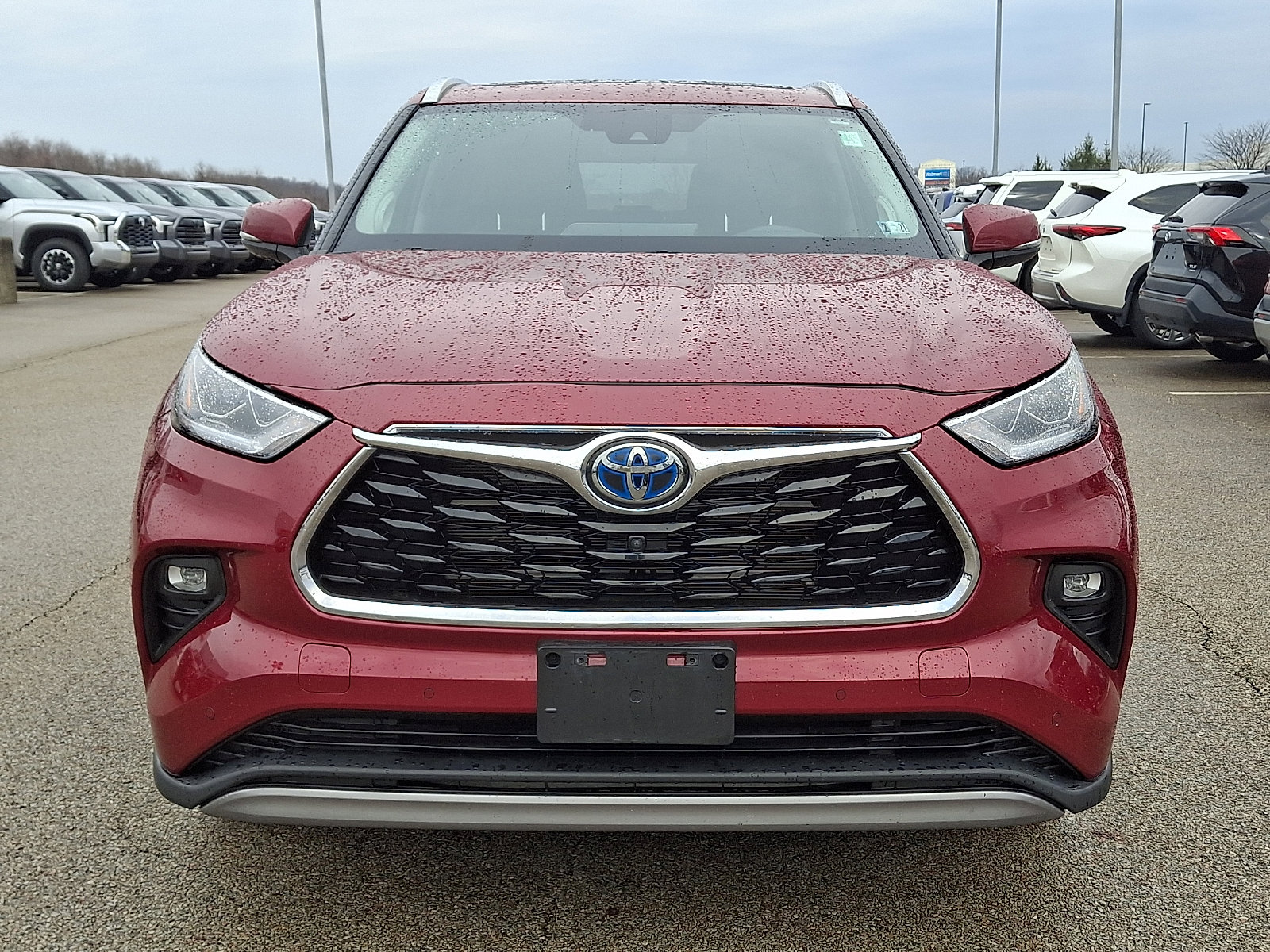 Used 2022 Toyota Highlander Platinum image 2
