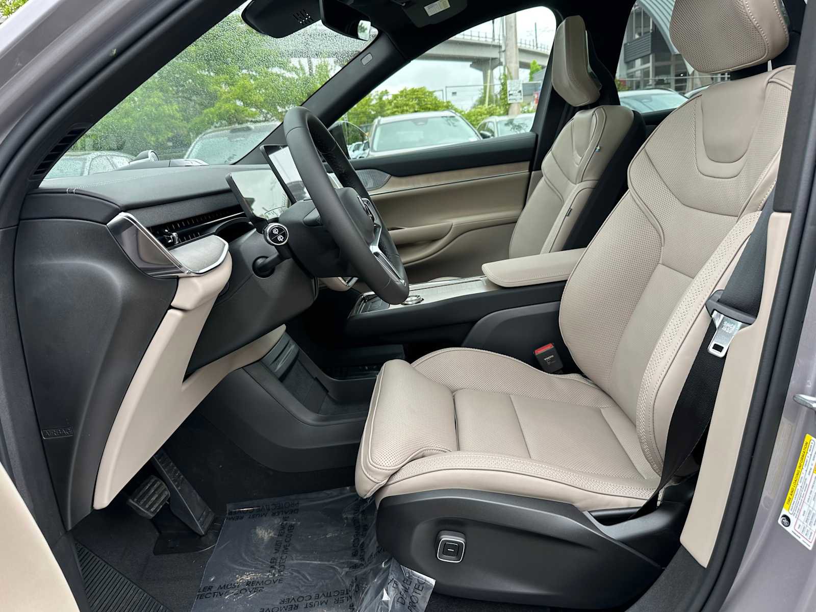 New 2026 Volvo EX90 Ultra AWD/4WD image 32