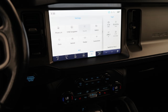 Used 2021 Ford Bronco First Edition AWD/4WD image 23
