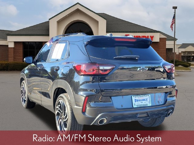 Used 2024 Chevrolet TrailBlazer RS w/ Driver Confidence Package FWD image 4