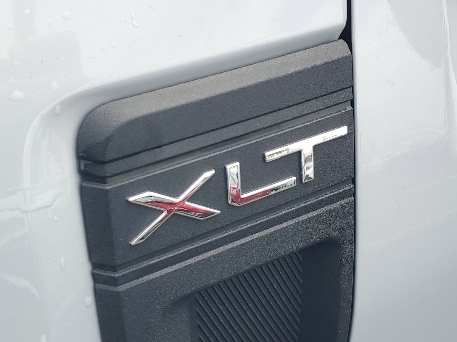 Certified 2025 Ford Maverick XLT w/ Equipment Group 301A image 6