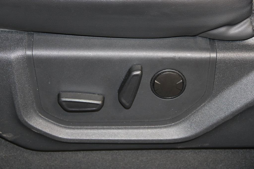 Used 2022 Ford Expedition Max XLT RWD image 16