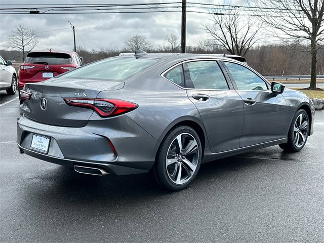 Certified 2025 Acura TLX w/ Technology Package image 4