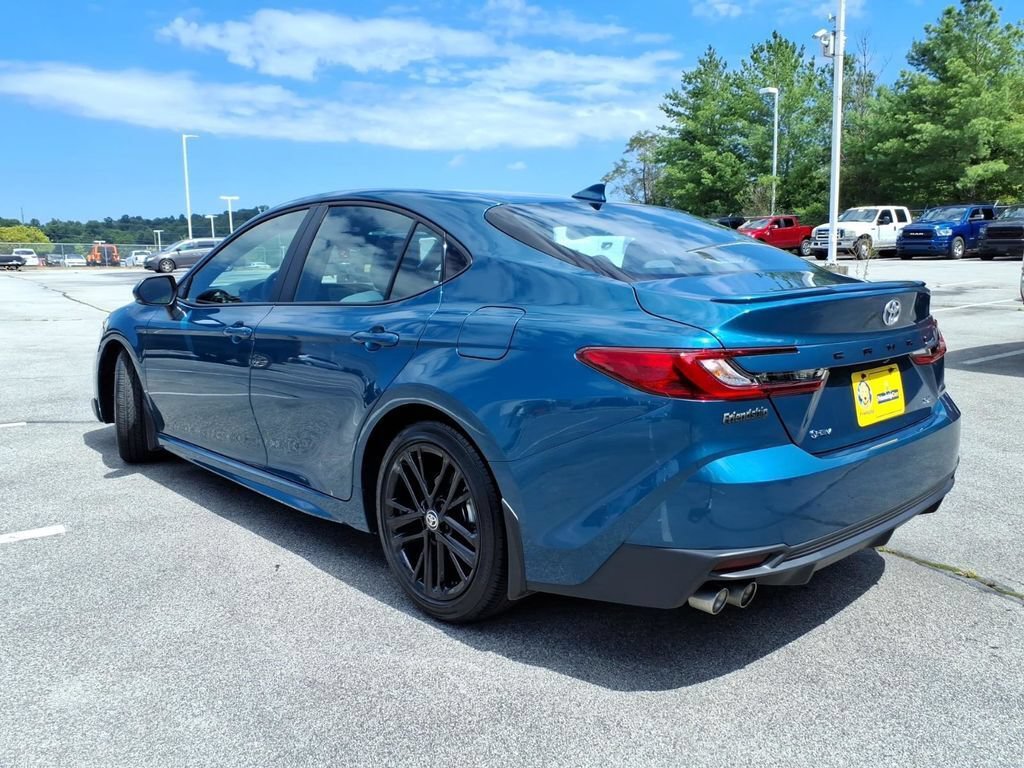 Used 2026 Toyota Camry SE w/ Convenience Package FWD image 11