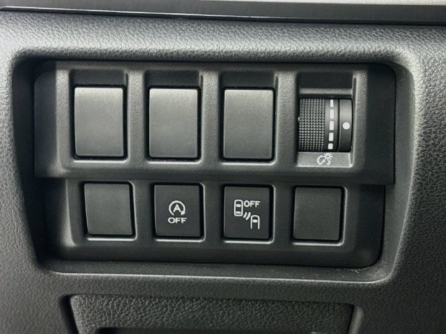 Used 2019 Subaru Forester Premium AWD/4WD image 11