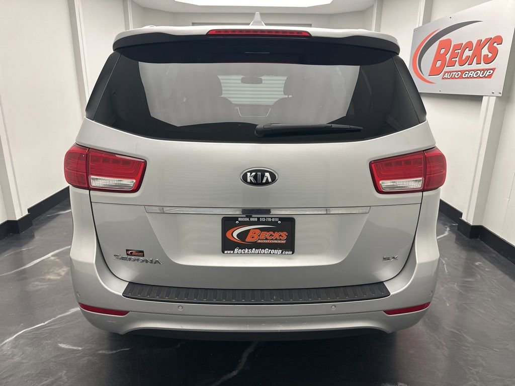 Used 2018 Kia Sedona SX image 26