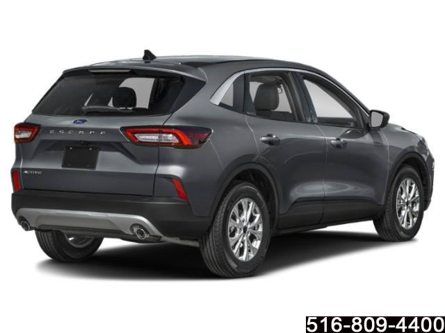 Used 2024 Ford Escape Active w/ Tech Pack #1 AWD/4WD image 2
