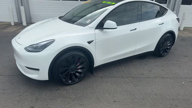 Used 2025 Tesla Model Y Performance AWD/4WD image 6