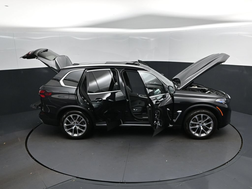 Used 2026 BMW X5 sDrive40i RWD image 52