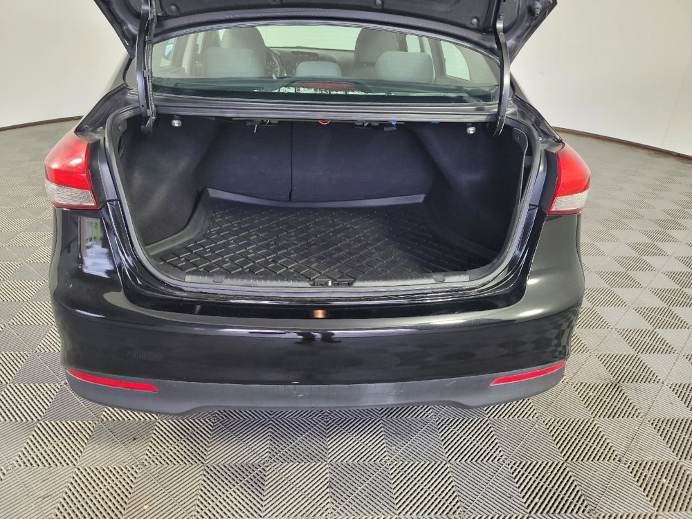 Used 2018 Kia Forte LX w/ LX Popular Package FWD image 29